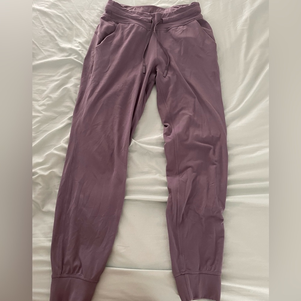 Lululemon Ready to Rulu joggers